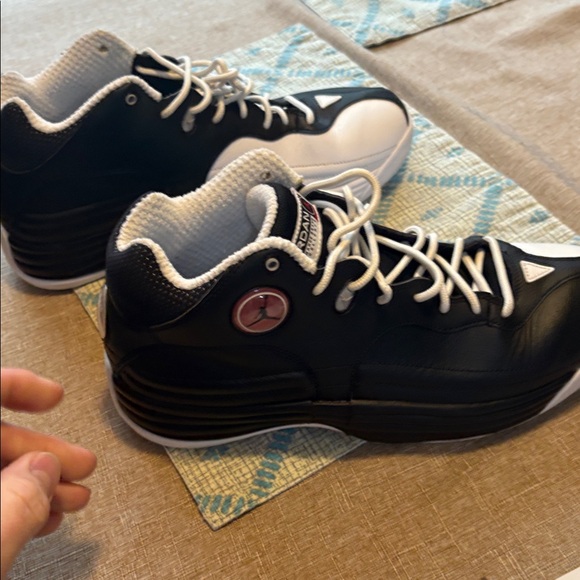 Jordan Black and White Athletic Shoes(Size 11 good shape) - Picture 5 of 6